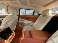 Bentley Flying Spur 4.0L automatic - фото 7