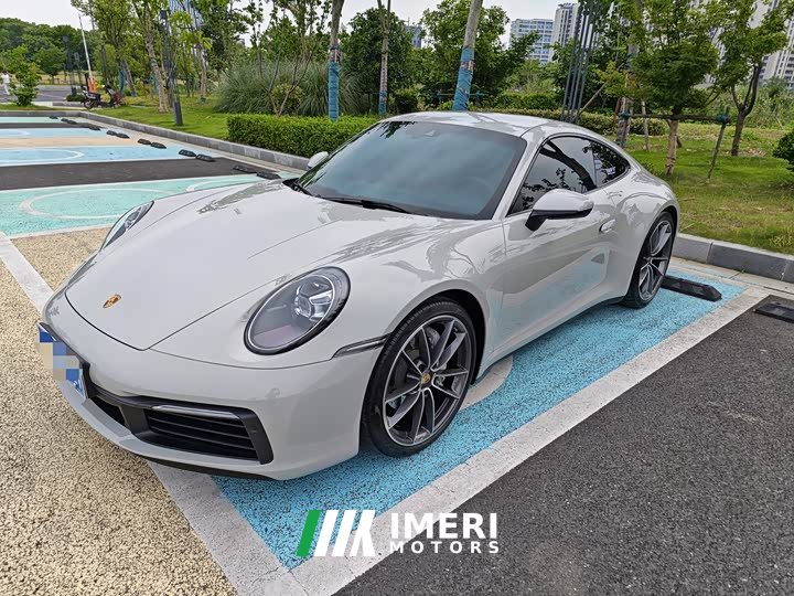 Porsche 911 Carrera 3.0T - автомобиль из Китая