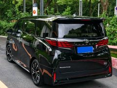 Toyota Alphard Hybrid 2.5L Executive Lounge - фото 3