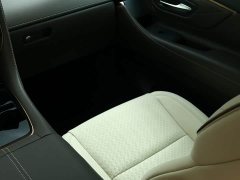 Toyota Alphard Hybrid 2.5L Executive Lounge - фото 6