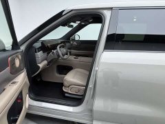 Lexus Zhiji LS8 66 Ultra technology flagship large five-seater - фото 8