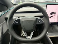 Tesla Model Y rear-wheel drive version - фото 15