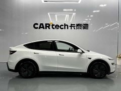 Tesla Model Y rear-wheel drive version - фото 4
