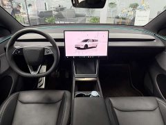 Tesla Model Y rear-wheel drive version - фото 6