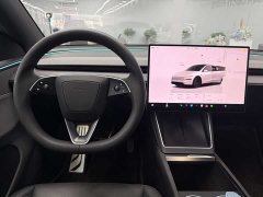 Tesla Model Y rear-wheel drive version - фото 8