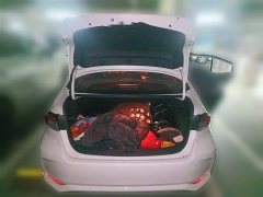 Toyota Corolla Dual Engine 1.8L E-CVT Elite Edition - фото 15
