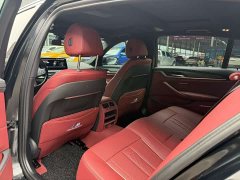 BMW 5 Series 530Li leading M sports package - фото 5
