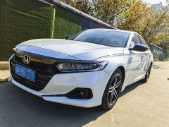 Honda Accord 260TURBO Deluxe Edition - фото 1