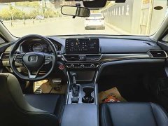 Honda Accord 260TURBO Deluxe Edition - фото 7