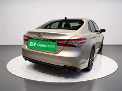 Toyota Camry 2.5G Deluxe Edition - фото 6
