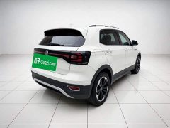 Lynk & Co Tanying 1.5L Automatic Yuezhi Connected Edition - фото 6
