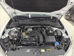 Audi Q2L 35TFSI fashionable and dynamic - фото 18