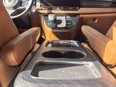 Hongqi HQ9 PHEV 2.0T AWD Business Edition - фото 17