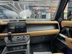 Land Rover Defender 110 3.0T P400 Dark Special Edition - фото 20