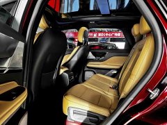 Lynk & Co Adventurer 2022 2.0T Two-wheel drive Premium Edition - фото 12