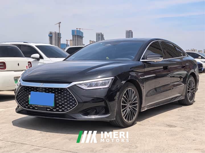 BYD Han DM-i 121KM Premium Edition - автомобиль из Китая