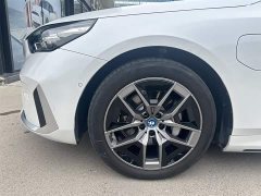 BMW i5 2024 eDrive 35L Luxury Package - фото 11