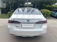 BMW i5 2024 eDrive 35L Luxury Package - фото 15