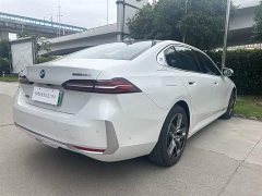 BMW i5 2024 eDrive 35L Luxury Package - фото 4