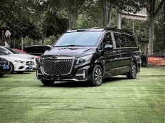 Mercedes-Benz Vito 2023 2.0T Business Edition 7 seats - фото 1