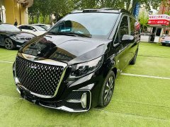 Mercedes-Benz Vito 2023 2.0T Business Edition 7 seats - фото 2