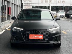 Audi A4L 40 TFSI luxury and dynamic - фото 2