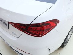 Mercedes-Benz C-Class facelift C 260 L sports version - фото 4