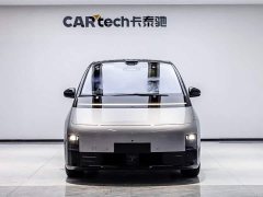 Li Auto Ideal MEGA Ultra smart refresh version - фото 1