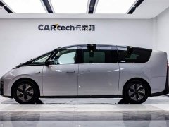 Li Auto Ideal MEGA Ultra smart refresh version - фото 20