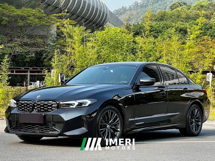 BMW 3 Series 330i M Sports Night Package - автомобиль из Китая