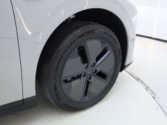 Li Auto Ideal i6 two-wheel drive standard version - фото 13