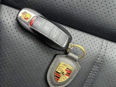 Porsche 2023 Porsche Macan 2.0T - фото 8