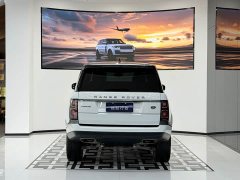 Land Rover Range Rover 3.0 L6 Legend Extended Classic Edition - фото 4