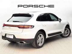 Porsche Macan 2.0T - фото 7