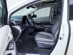 Lynk & Co Grevia 2022 2.5L Hybrid Premium Edition - фото 11