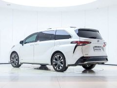 Lynk & Co Grevia 2022 2.5L Hybrid Premium Edition - фото 6