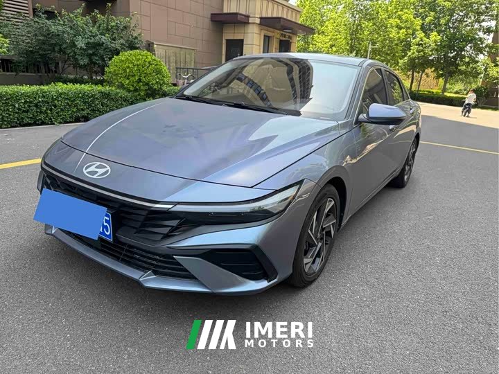 Lexus Elantra 1.5L CVT LUX - автомобиль из Китая
