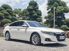 Honda Accord 260TURBO Deluxe Edition - фото 3