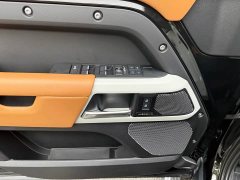 Land Rover Defender 110 3.0T P400 X-DYNAMIC HSE - фото 9