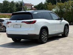 NIO ES8 2022 75kWh seven-seater version - фото 8