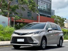 Toyota SIENNA 2021 2.5L Hybrid Comfort Edition - фото 1