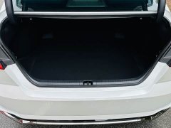 Toyota Camry Dual Engine 2.0HXS Sports Plus Edition - фото 14