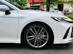 Toyota Camry Dual Engine 2.0HXS Sports Plus Edition - фото 8