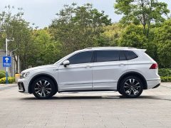Volkswagen Tiguan L 330TSI Automatic FWD R-Line Premium Edition - фото 4