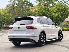 Volkswagen Tiguan L 330TSI Automatic FWD R-Line Premium Edition - фото 7