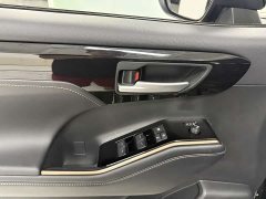 Toyota Highlander 2023 2.5L smart electric hybrid dual-engine four-wheel drive knight version 7 seats - фото 8