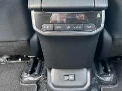 Toyota Highlander 2022 380T four-wheel drive premium version 7 seats - фото 14