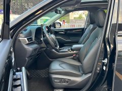 Toyota Highlander 2022 380T four-wheel drive premium version 7 seats - фото 8