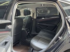 Volkswagen Passat 330TSI Luxury Edition - фото 11