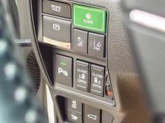 Honda Elysion 2019 2.0L Hybrid Luxury Edition - фото 16